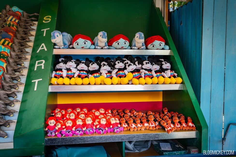 Going Out of Business Vibes: Generic Plush Prizes Replace Most